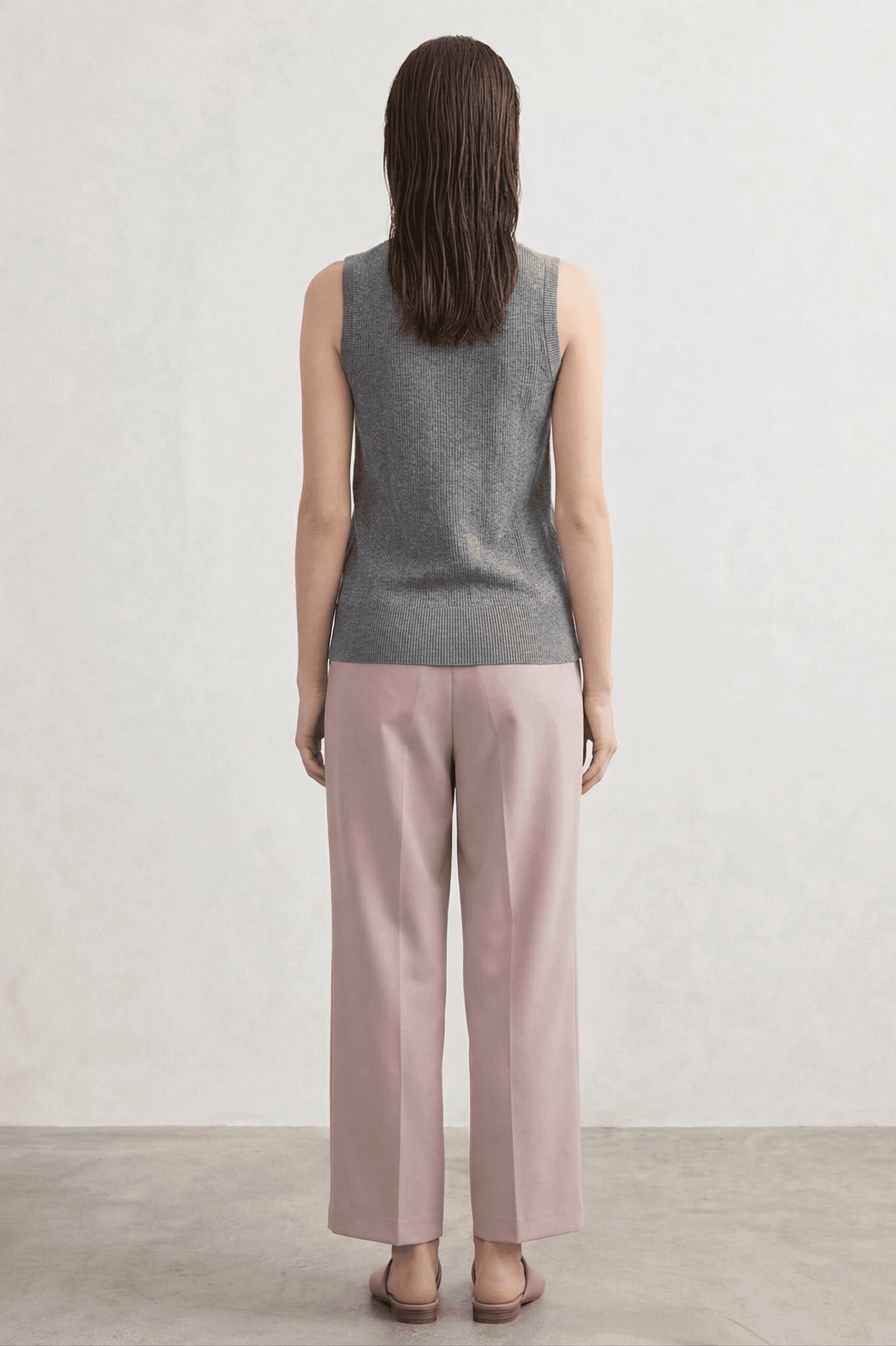 Top Sin Mangas Cuello Alto 4