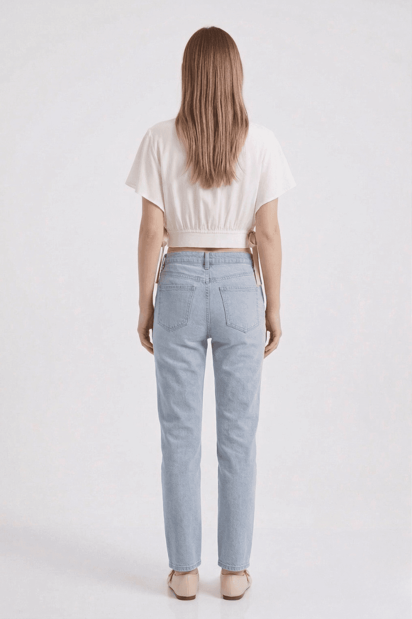 Blusa Crop de Popelín con Cuello Solapa 4