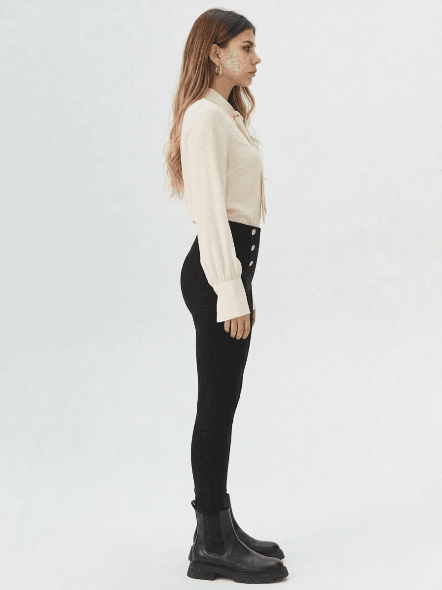 Pantalón Skinny de Tiro Alto con Botonadura Dorada 3