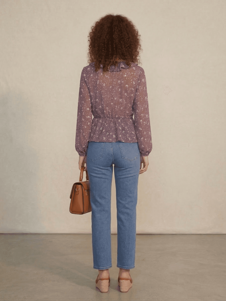 Blusa Cruzada Floral con Volantes 4