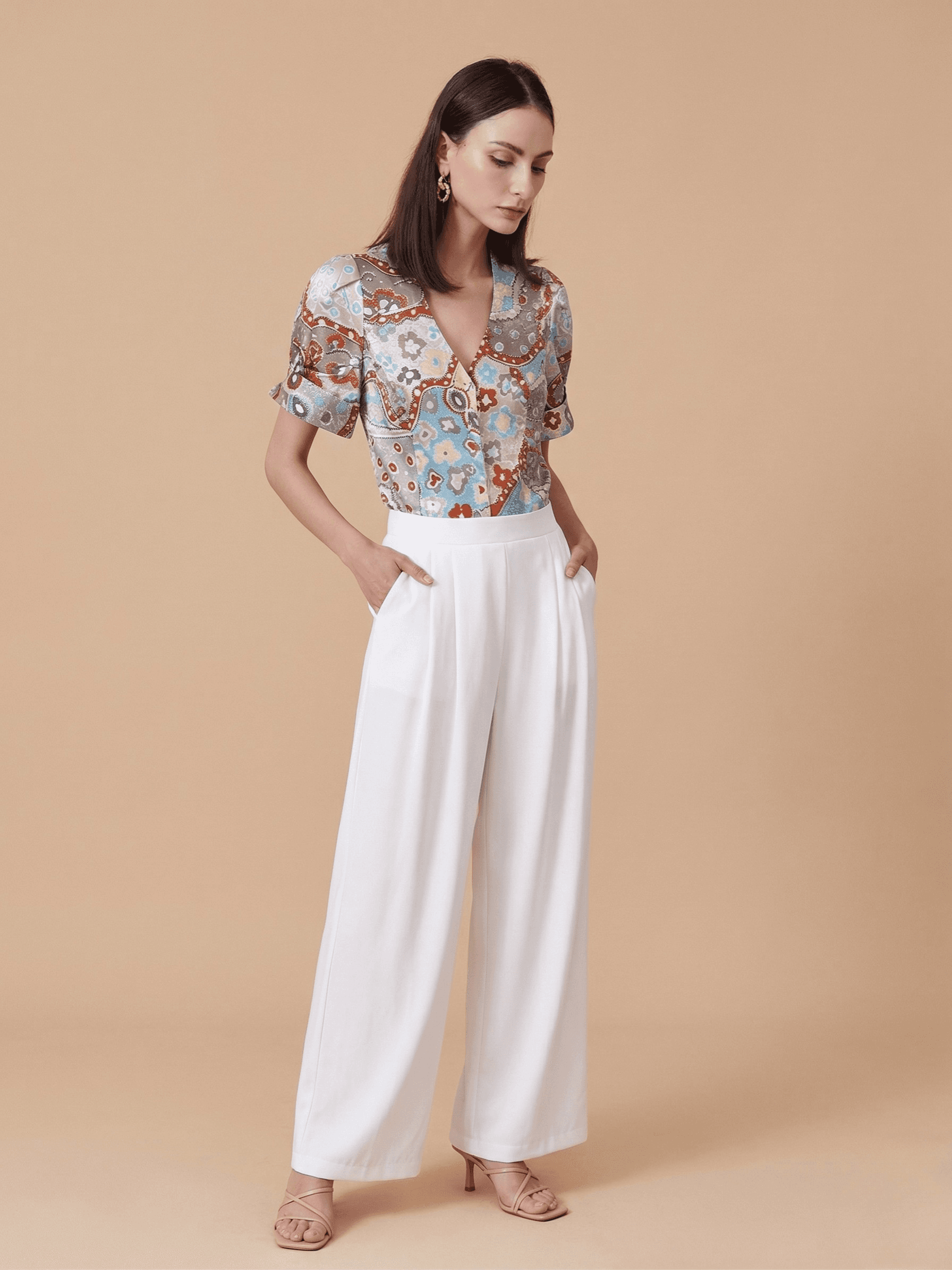 Blusa Satinada Cuello Halter 1